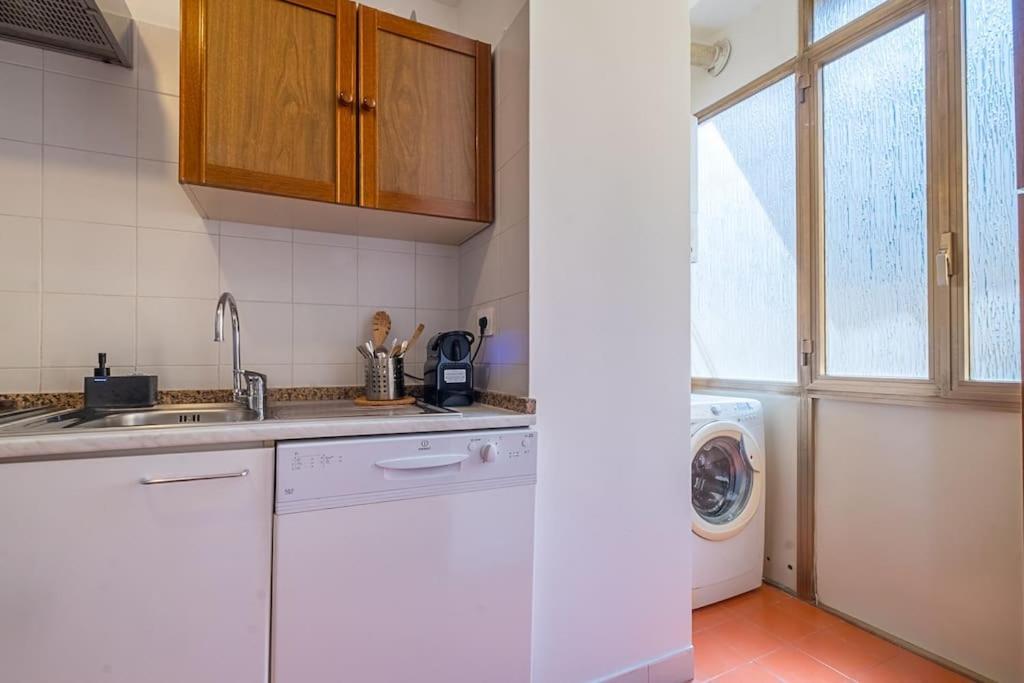 Apartment Ht Bilo Colosseo With Terrace Rom