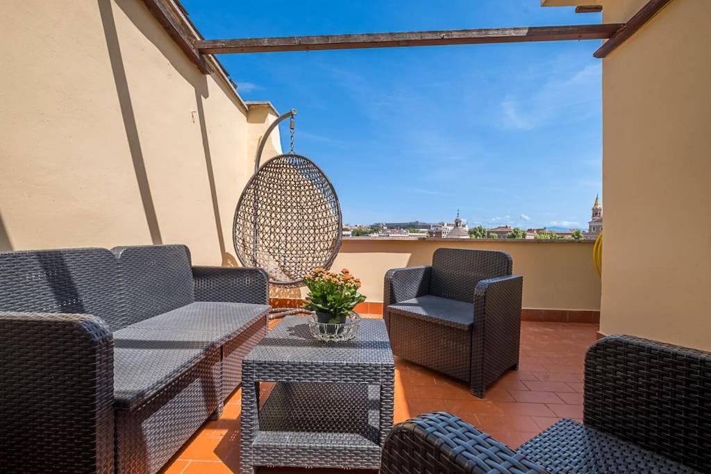 Ht Bilo Colosseo With Terrace Apartment *